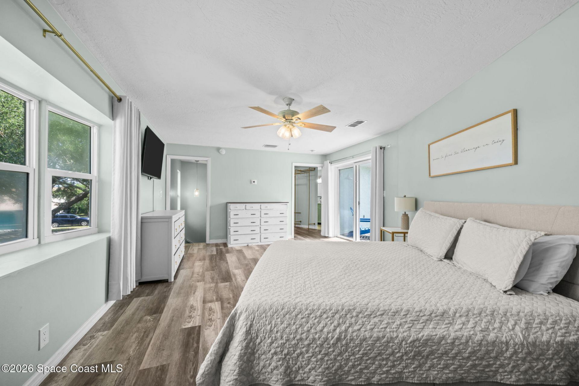 232 Circle Drive, Cape Canaveral, FL 32920 Photo