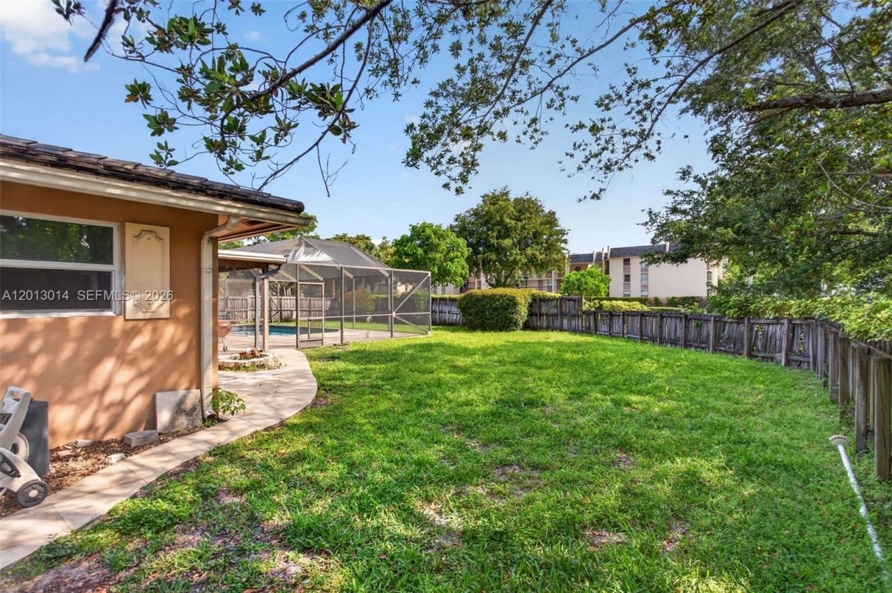 8505 NW 29th Dr, Coral Springs, FL 33065 Photo