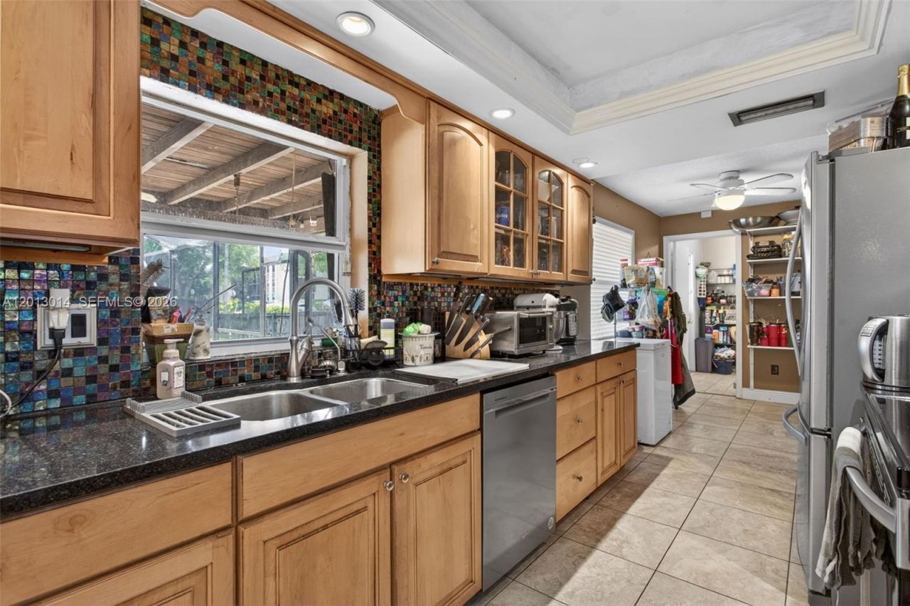 8505 NW 29th Dr, Coral Springs, FL 33065 Photo