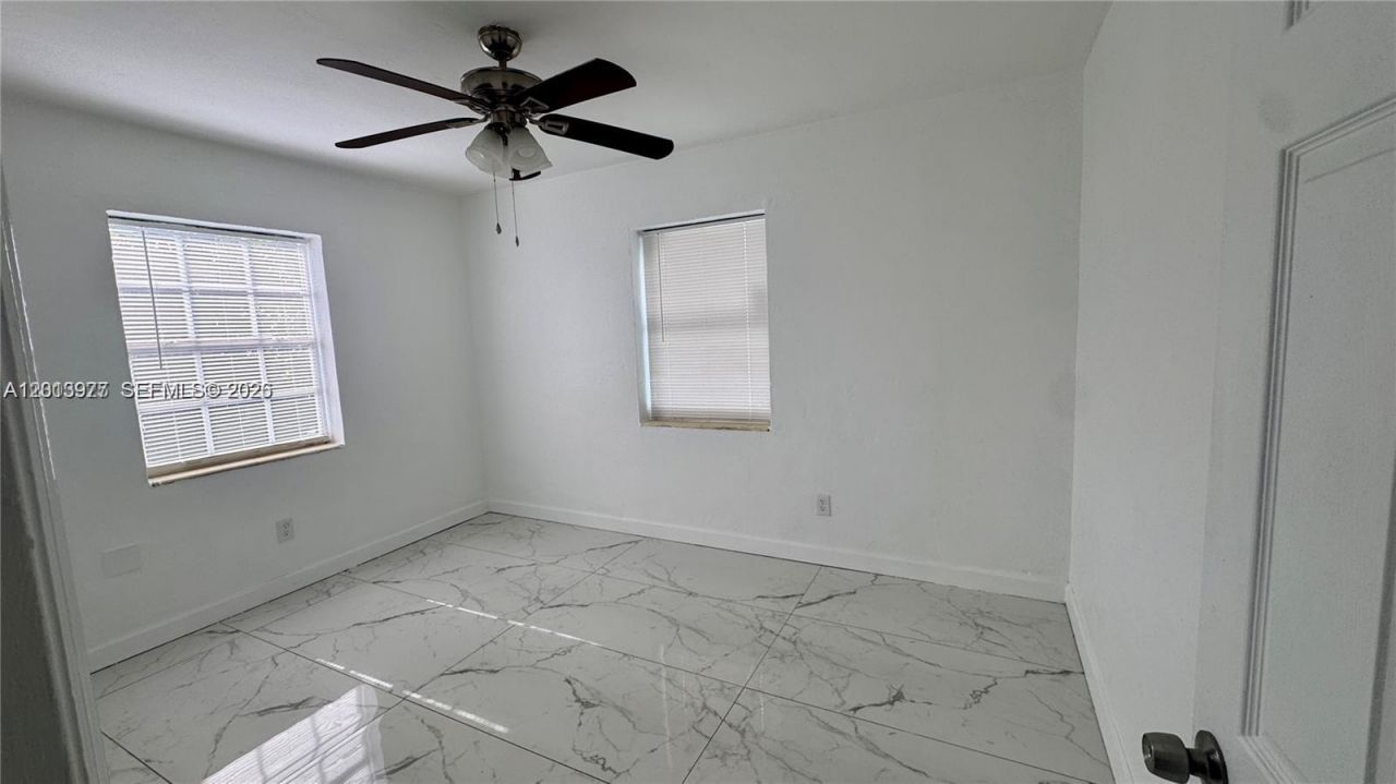 2731 NW 100th St, Unit A, Miami, FL 33147 Photo