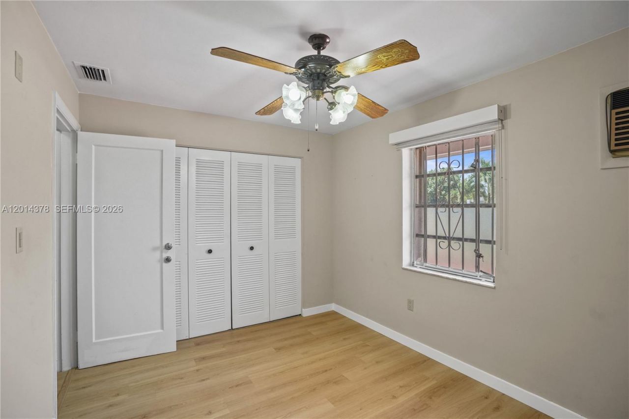 9930 SW 40th Ter , Miami, FL 33165 Photo