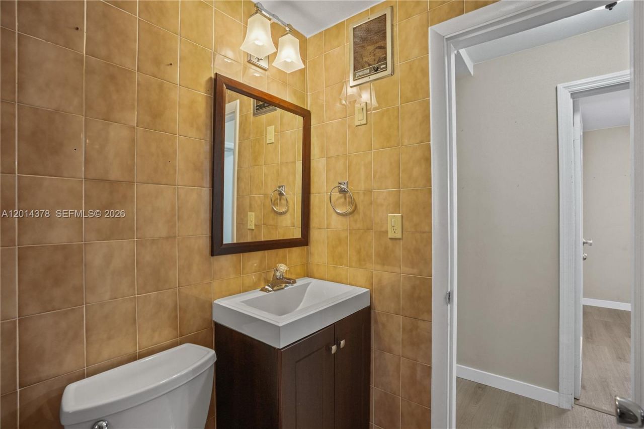 9930 SW 40th Ter , Miami, FL 33165 Photo
