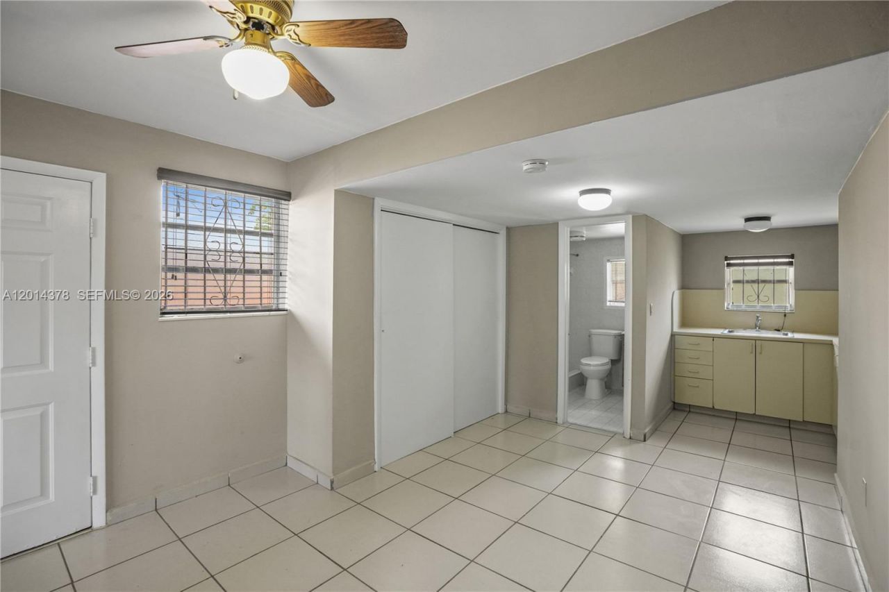 9930 SW 40th Ter , Miami, FL 33165 Photo