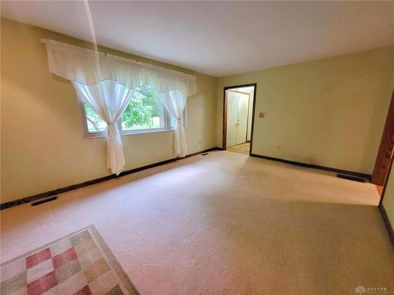 5820 S Wheelock Road, Union Township, OH 45383 Photo 24