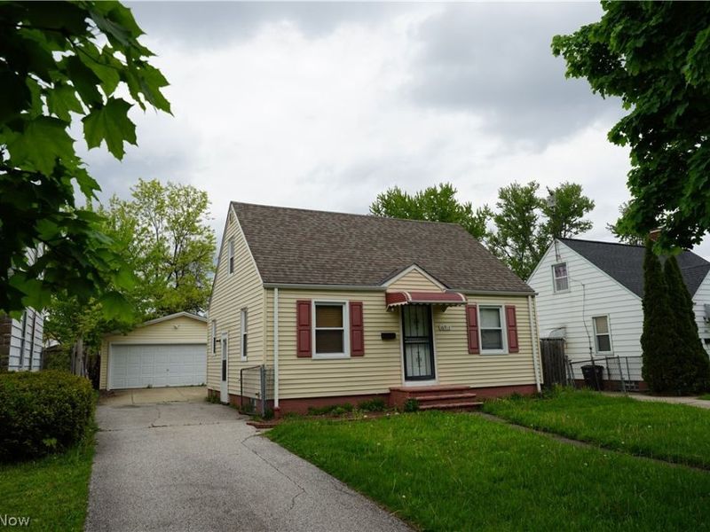 16913 Lotus Drive, Cleveland, OH 44128 Photo 1