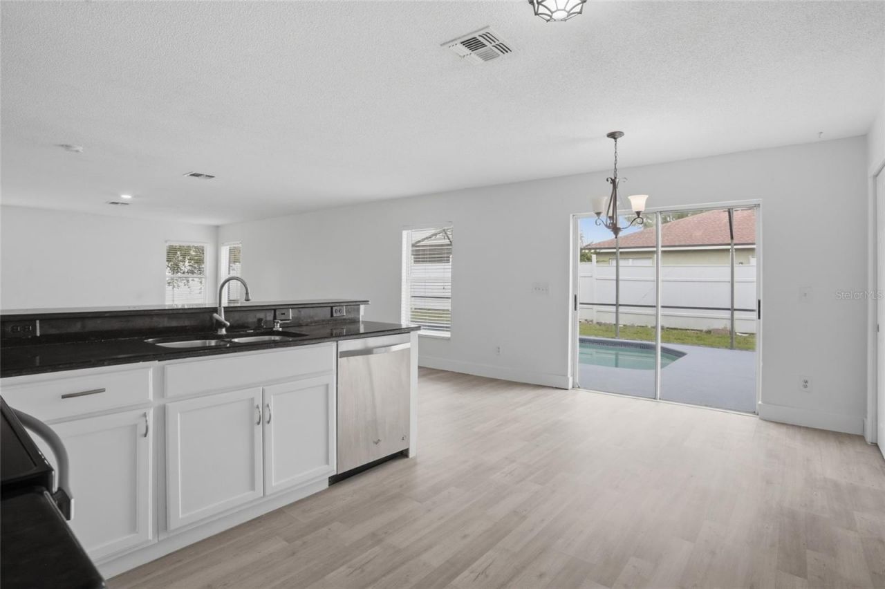 1161 Kempton Chase Parkway, Orlando, FL 32837 Photo