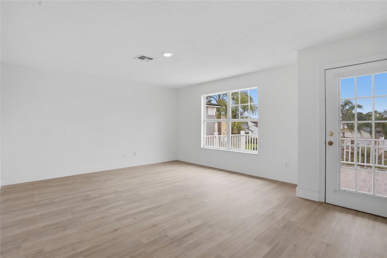 1161 Kempton Chase Parkway, Orlando, FL 32837 Photo