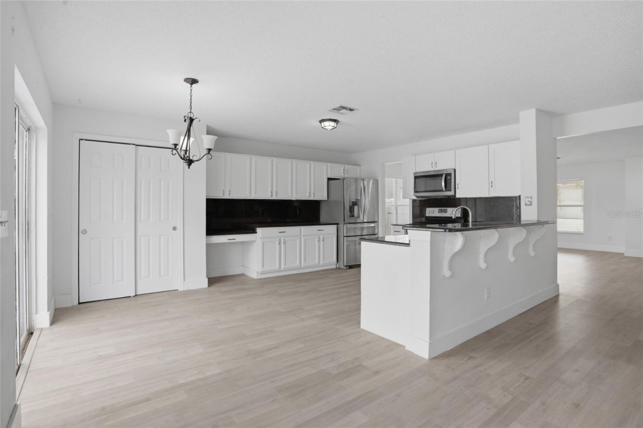 1161 Kempton Chase Parkway, Orlando, FL 32837 Photo