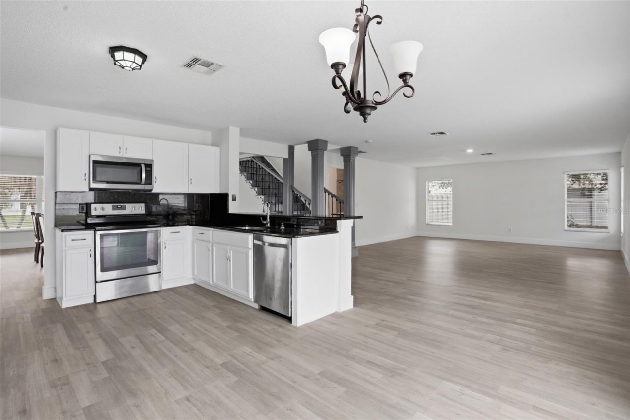 1161 Kempton Chase Parkway, Orlando, FL 32837 Photo