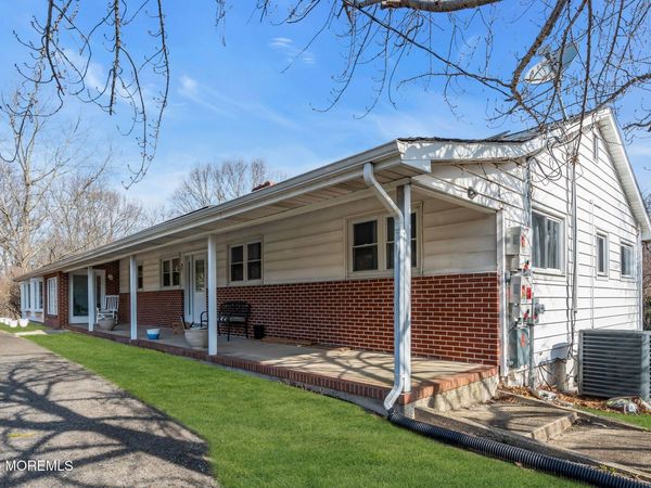 184 County Road 520, Morganville, NJ 07751