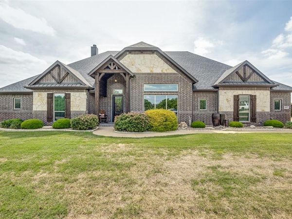 6641 Caliche Circle, Midlothian, TX 76065
