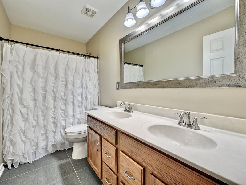 8547 Woodcreek Drive, Florence, KY 41042 Photo 28
