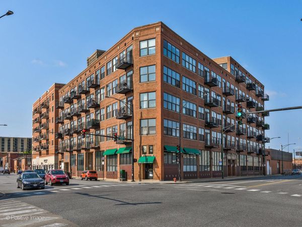 2310 S Canal Street , Unit 310, Chicago, IL 60616