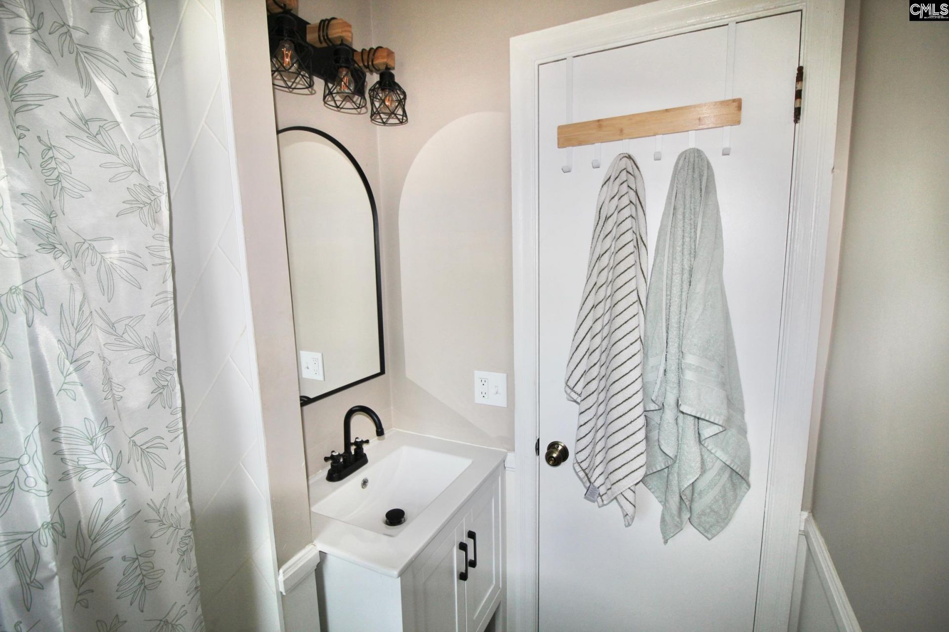 1209 Pine Street  Photo 23