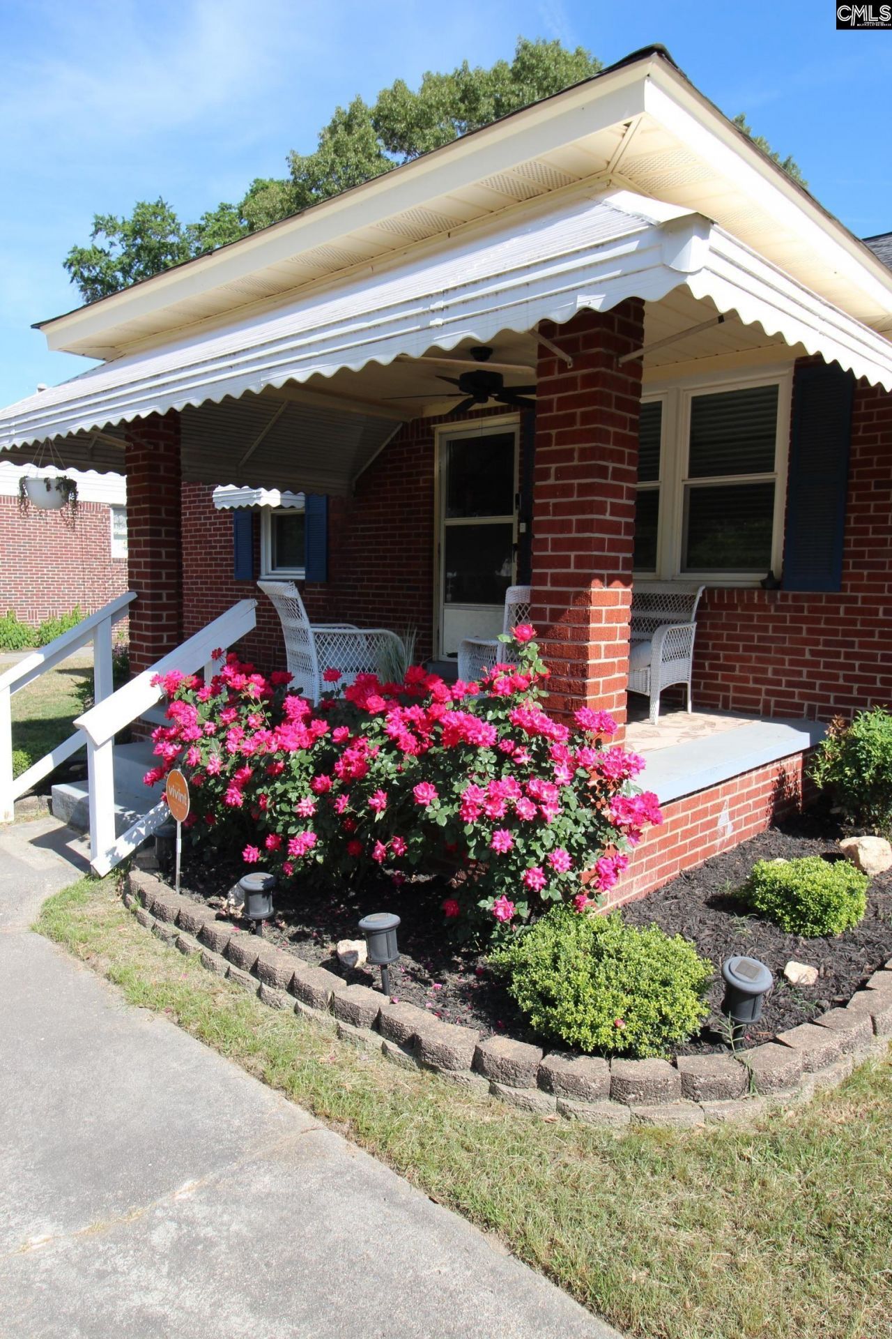 1209 Pine Street  Photo 4