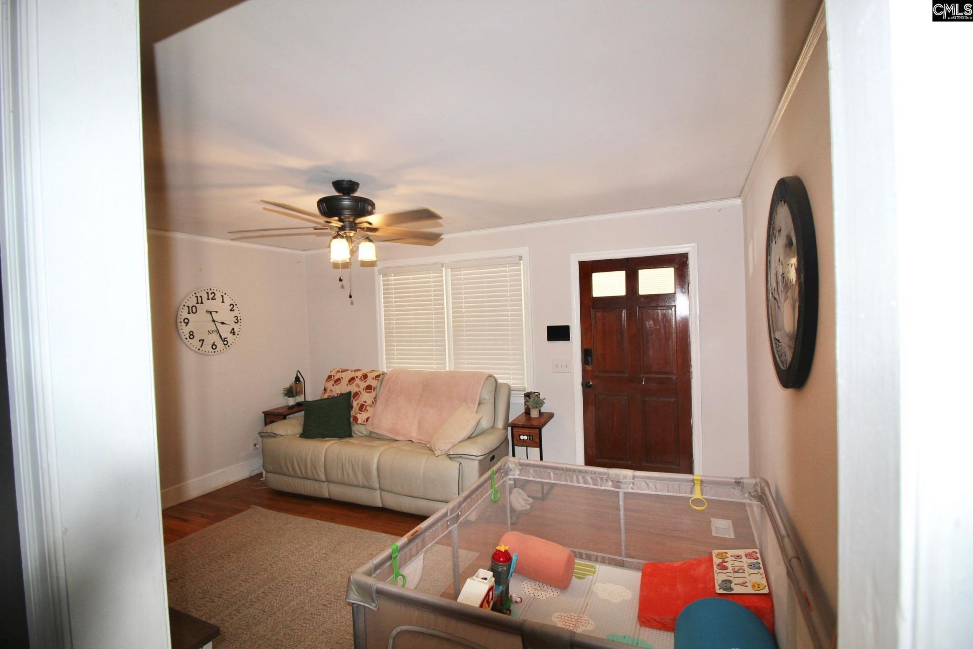 1209 Pine Street  Photo 8