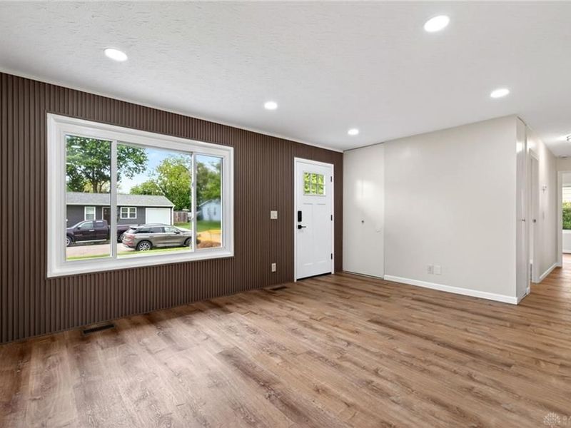 842 Edgewick Road, New Carlisle, OH 45344 Photo 9