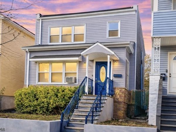 526 Jackson Ave, Elizabeth, NJ 07201