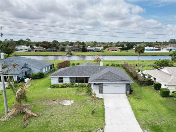 1078 SW Sultan Drive, Port St. Lucie, FL 34953