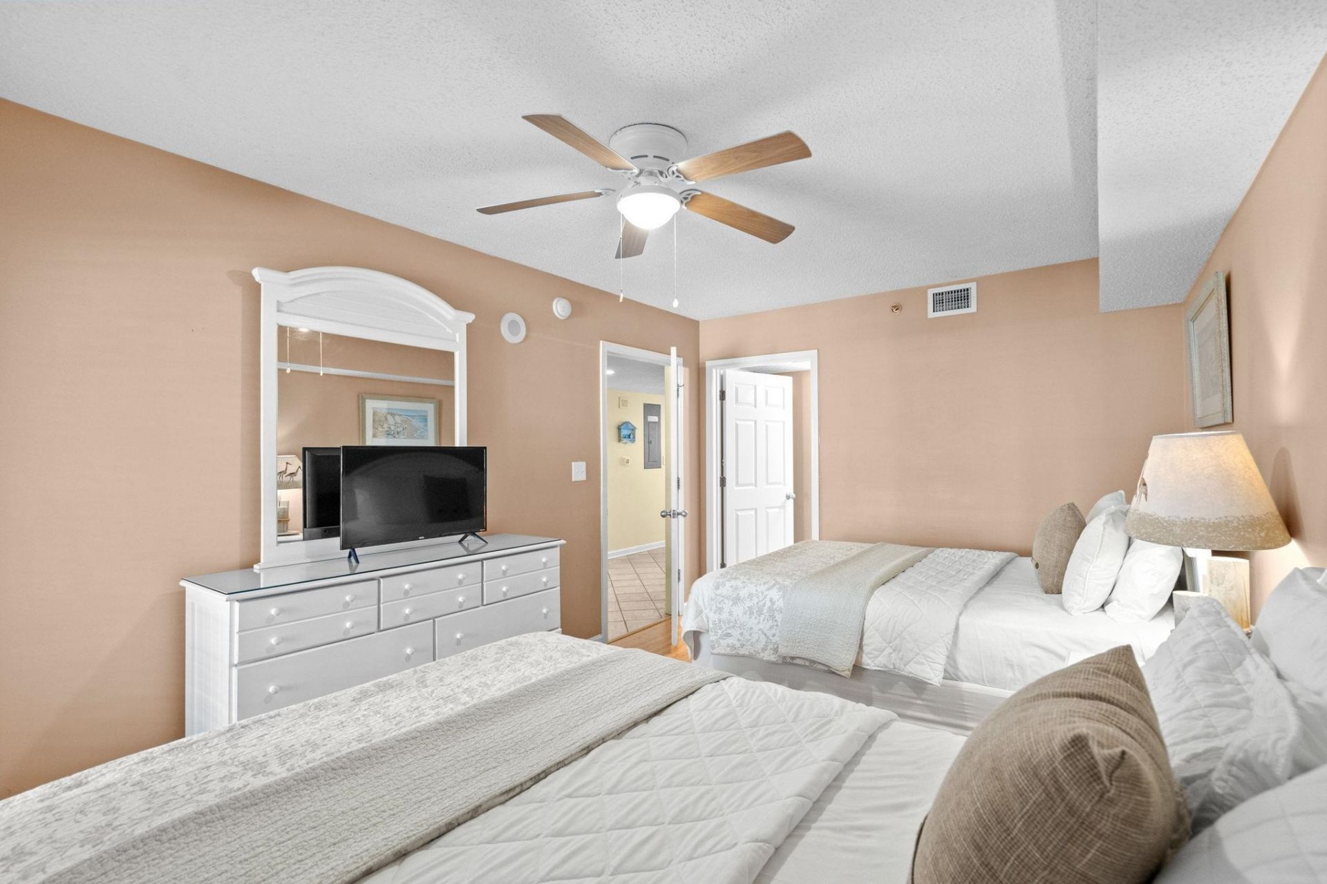 1625 S Ocean Blvd. Photo 29