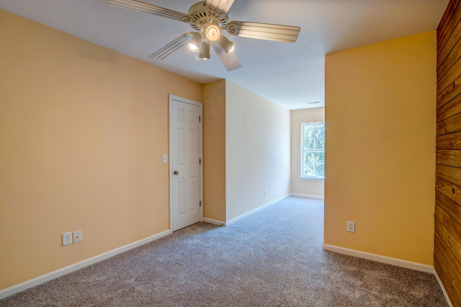 135 Dorothy Drive Photo 25