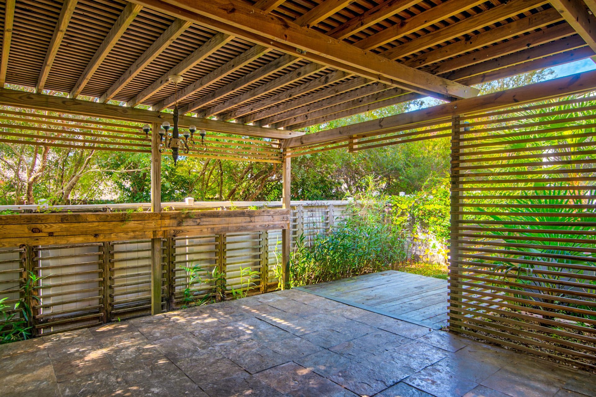 135 Dorothy Drive Photo 5