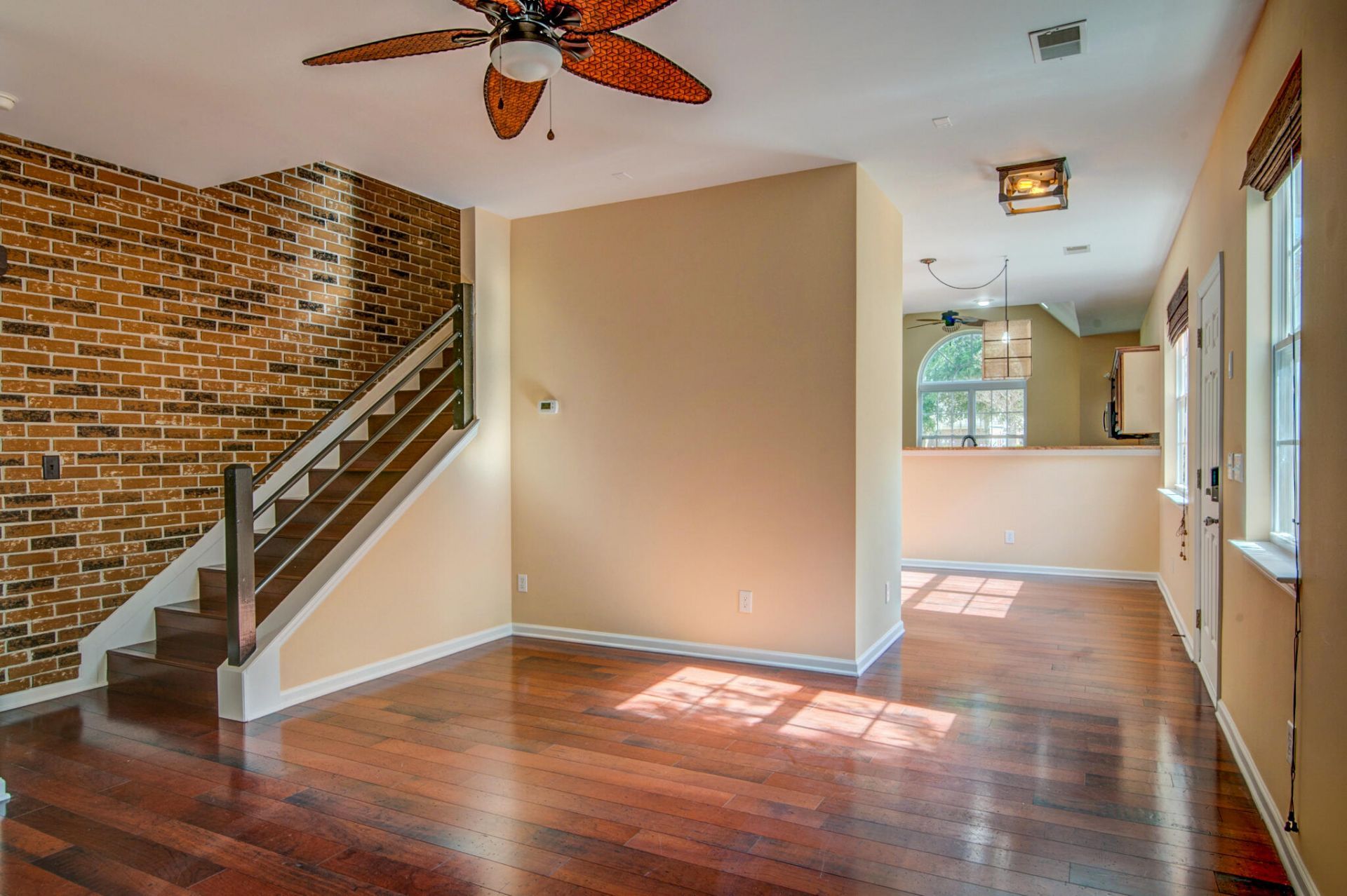135 Dorothy Drive Photo 9