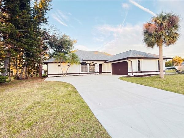 4423 Albacore CIR , PORT CHARLOTTE, FL 33948