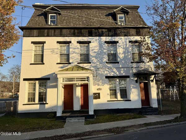 290 2nd Avenue, Unit 3, Troy, NY 12182