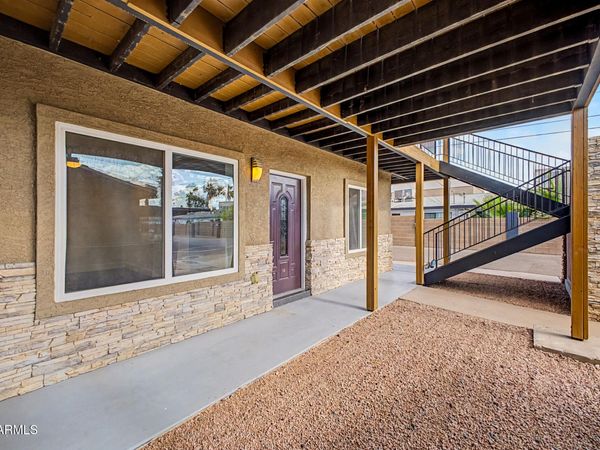 3233 N 37TH Street, Unit 18, Phoenix, AZ 85018