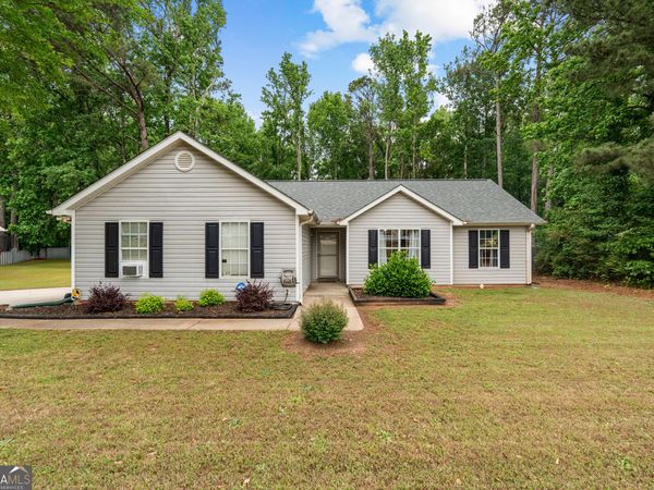 185 Hayward Bishop Way, Senoia, GA 30276