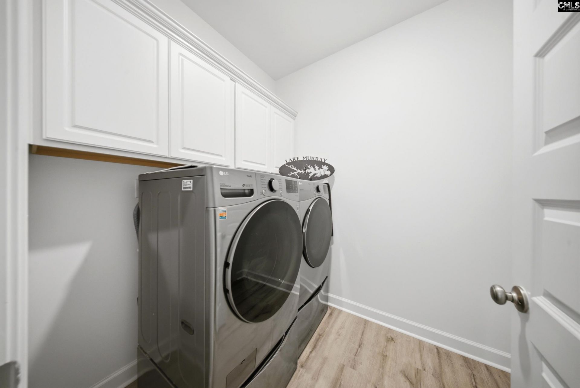 105 Somerset Court Photo 17