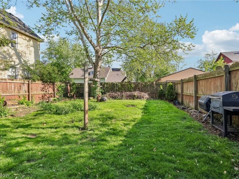 1111 Clark Avenue, Cleveland, OH 44109 Photo 39