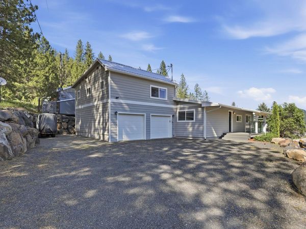 41863 Robert Rd, Loon Lake, WA 99148