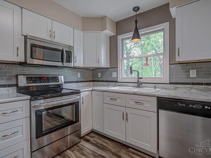 4899 Kyles Station Road, Liberty Township, OH 45011 Photo 11