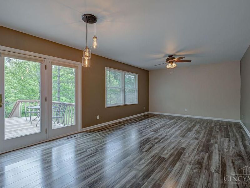 4899 Kyles Station Road, Liberty Township, OH 45011 Photo 12