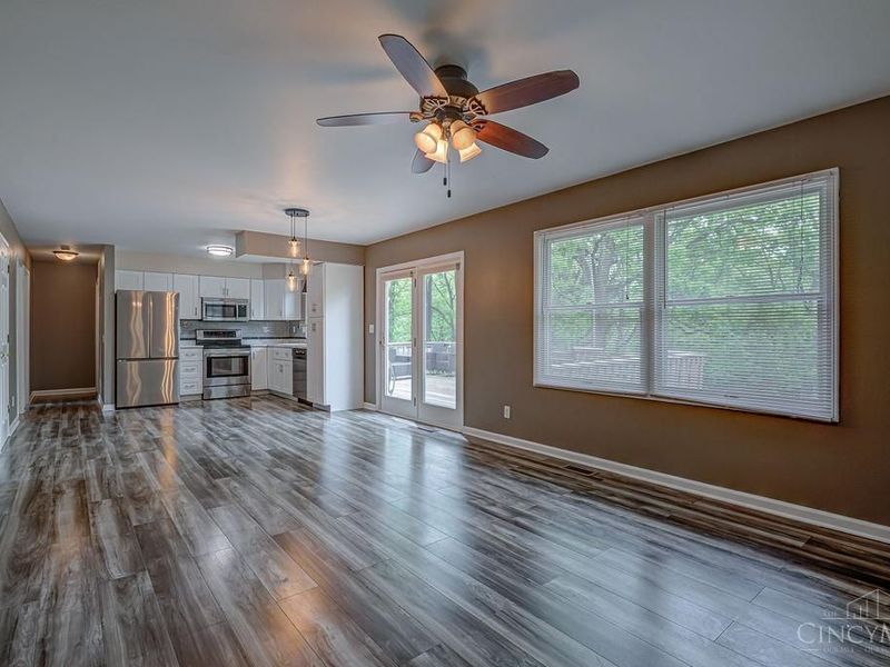 4899 Kyles Station Road, Liberty Township, OH 45011 Photo 14
