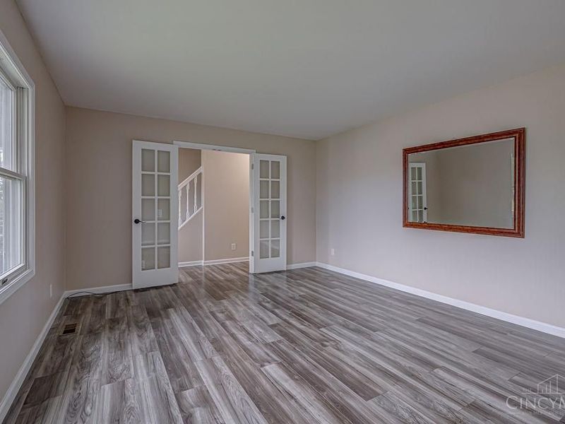 4899 Kyles Station Road, Liberty Township, OH 45011 Photo 6