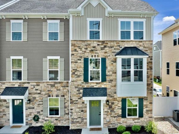 9 WENTWORTH LN, Deer Park, OH 45236