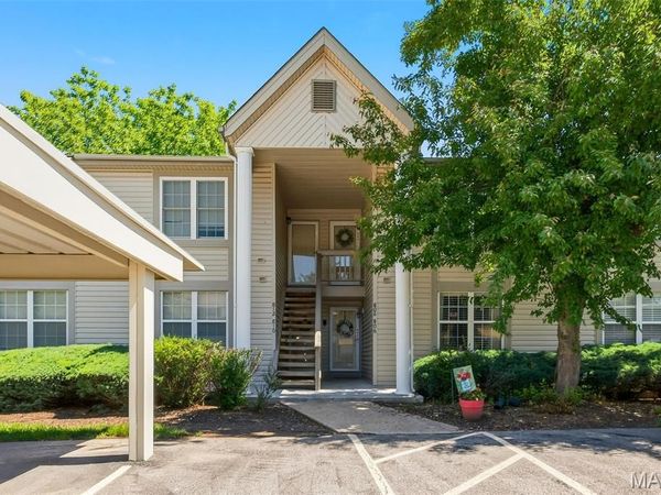 810 Sugar Valley Court , St Peters, MO 63376