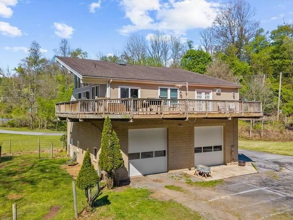 1717 WHITE BEAR ROAD , BIRDSBORO, PA 19508