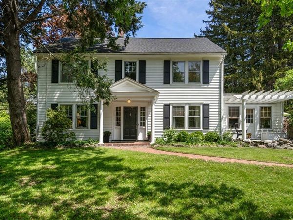 96 Hudson Rd, Sudbury, MA 01776