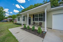 4404 Clovewood Street photo 4