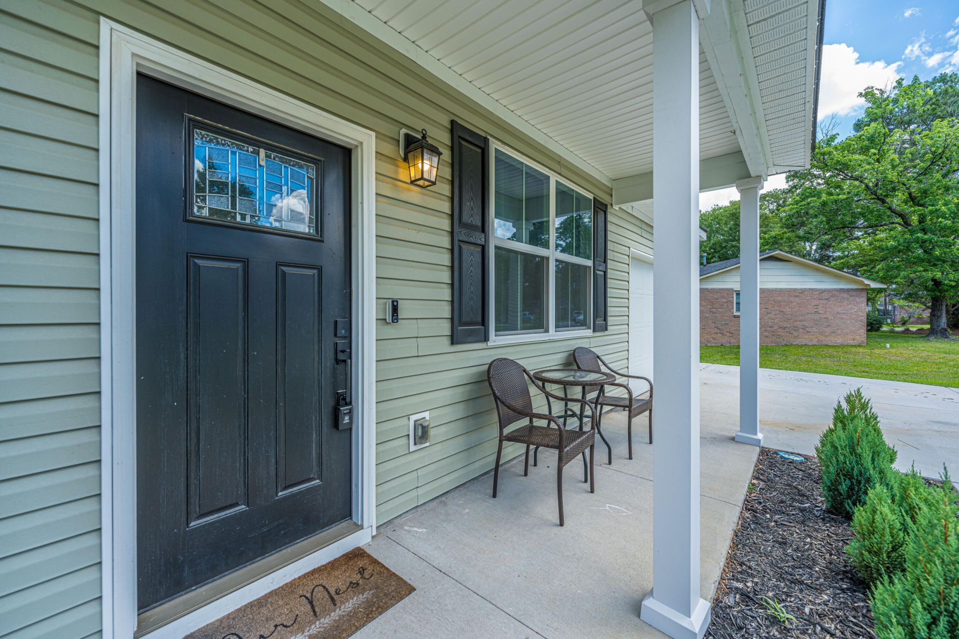 4404 Clovewood Street Photo 6