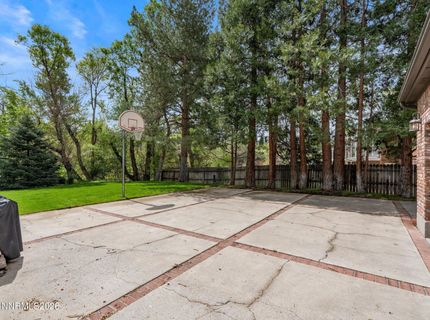 2570 Sharon Way, Reno, NV 89509 Photo