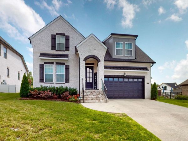 257 Hutch Ct , Gallatin, TN 37066