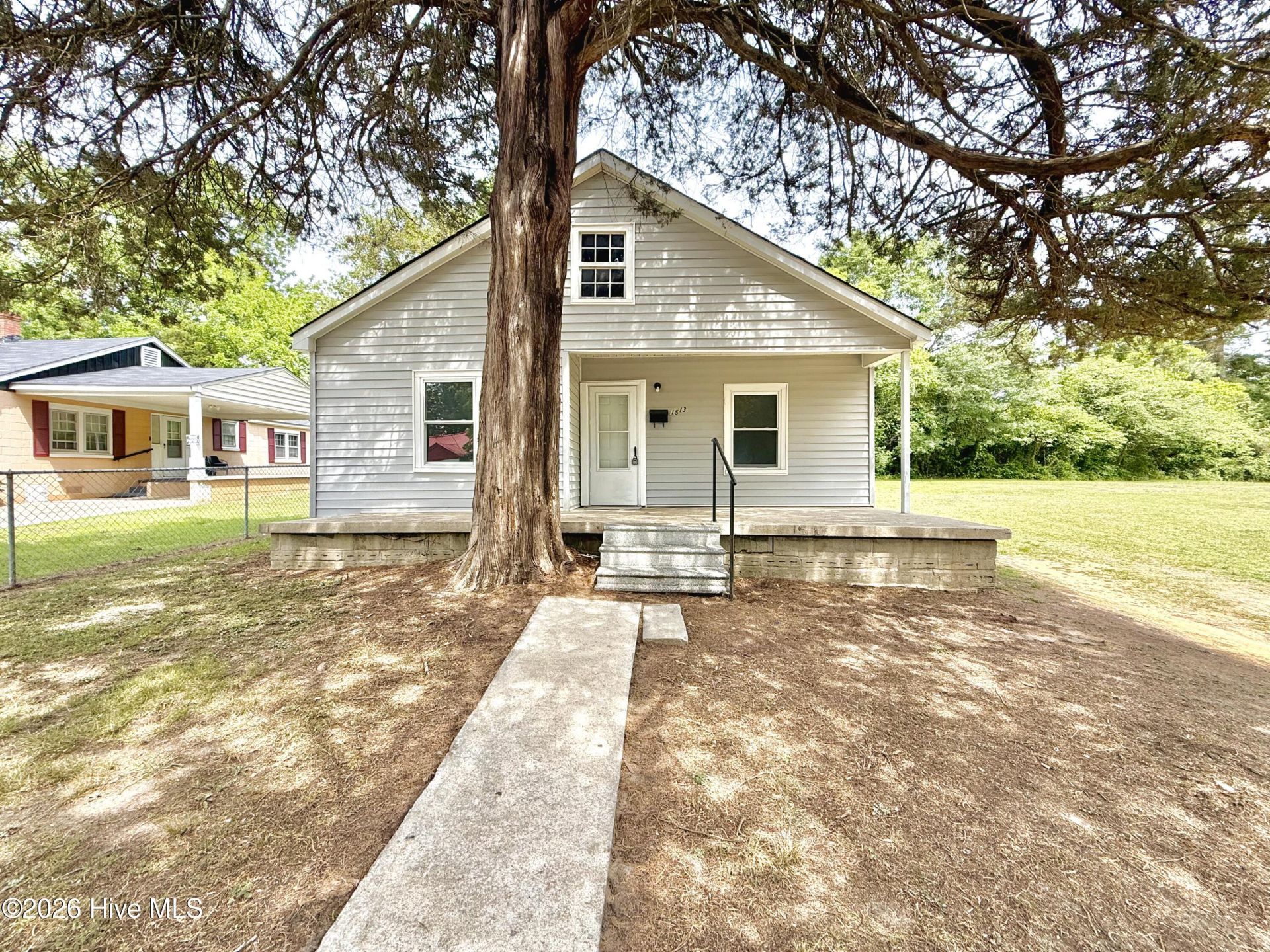 1513 Stroud Avenue, Kinston, NC 28501 Main Photo
