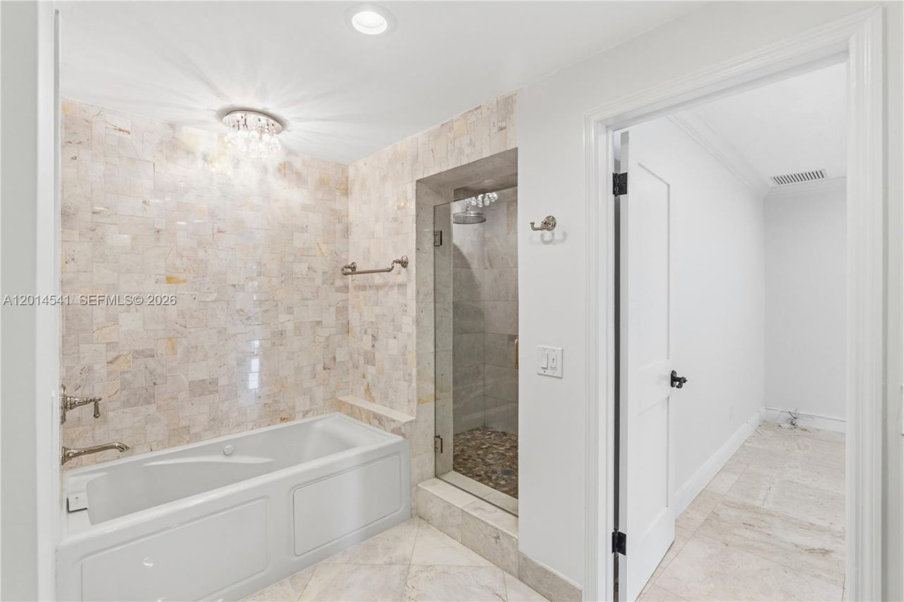 7985 SW 136th St , Pinecrest, FL 33156 Photo