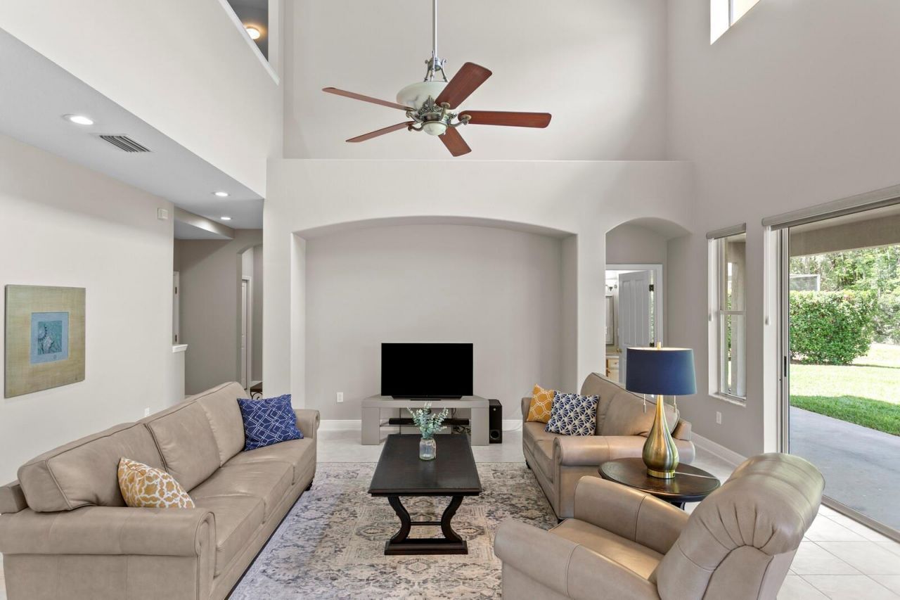 10235 Estuary Drive, Tampa, FL 33647 Photo