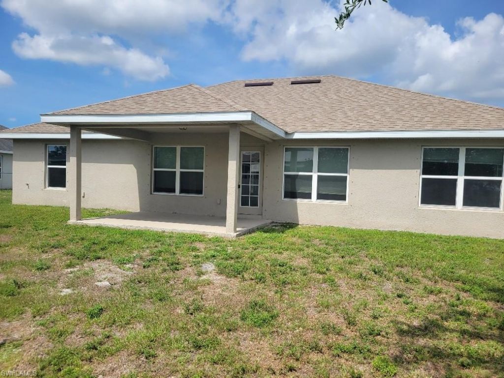 1852 Valmont St , Lehigh Acres, FL 33972 Photo